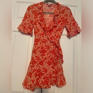 Floral Topshop Dress! Perfect for summer!